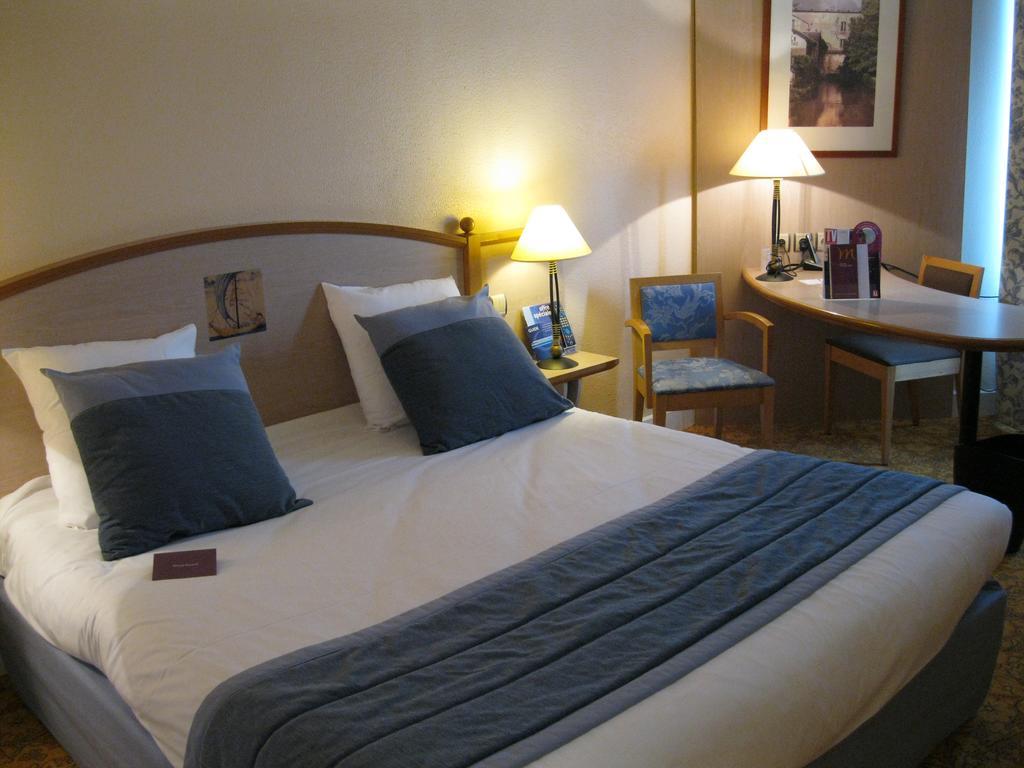 Mercure Nevers Pont De Loire Экстерьер фото