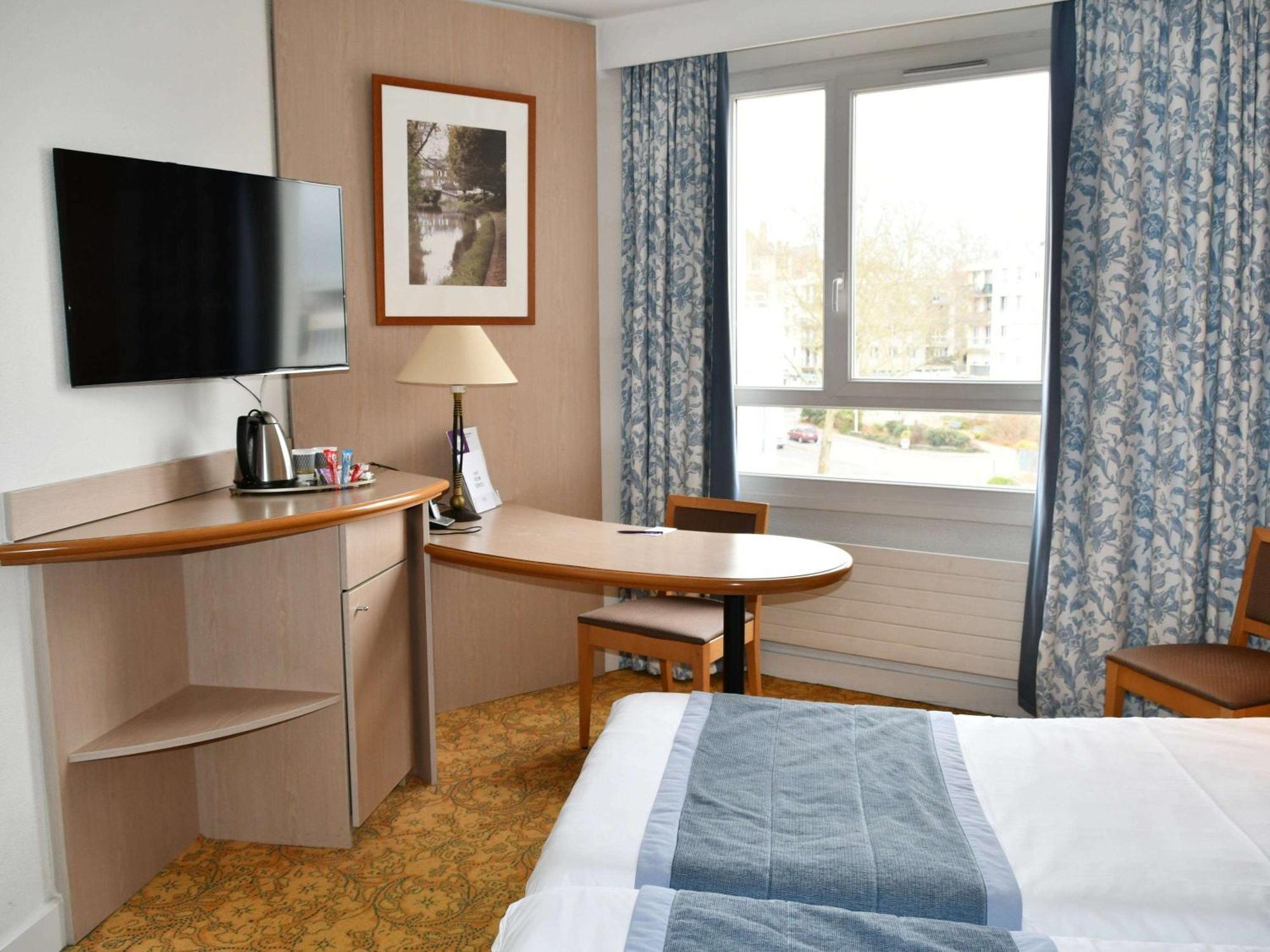 Mercure Nevers Pont De Loire Экстерьер фото